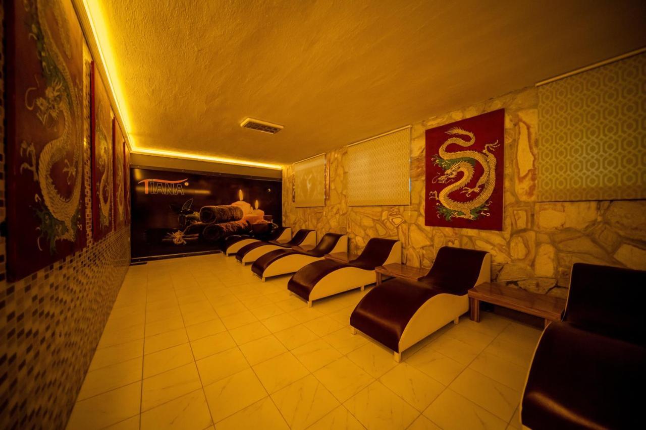 Tiana Beach Resort Turgutreis Extérieur photo