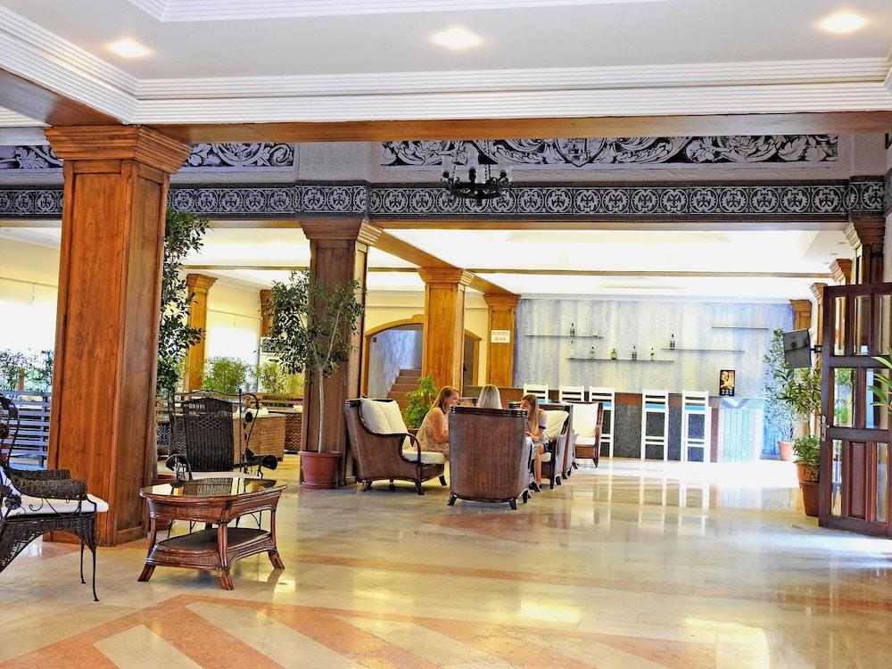Tiana Beach Resort Turgutreis Extérieur photo