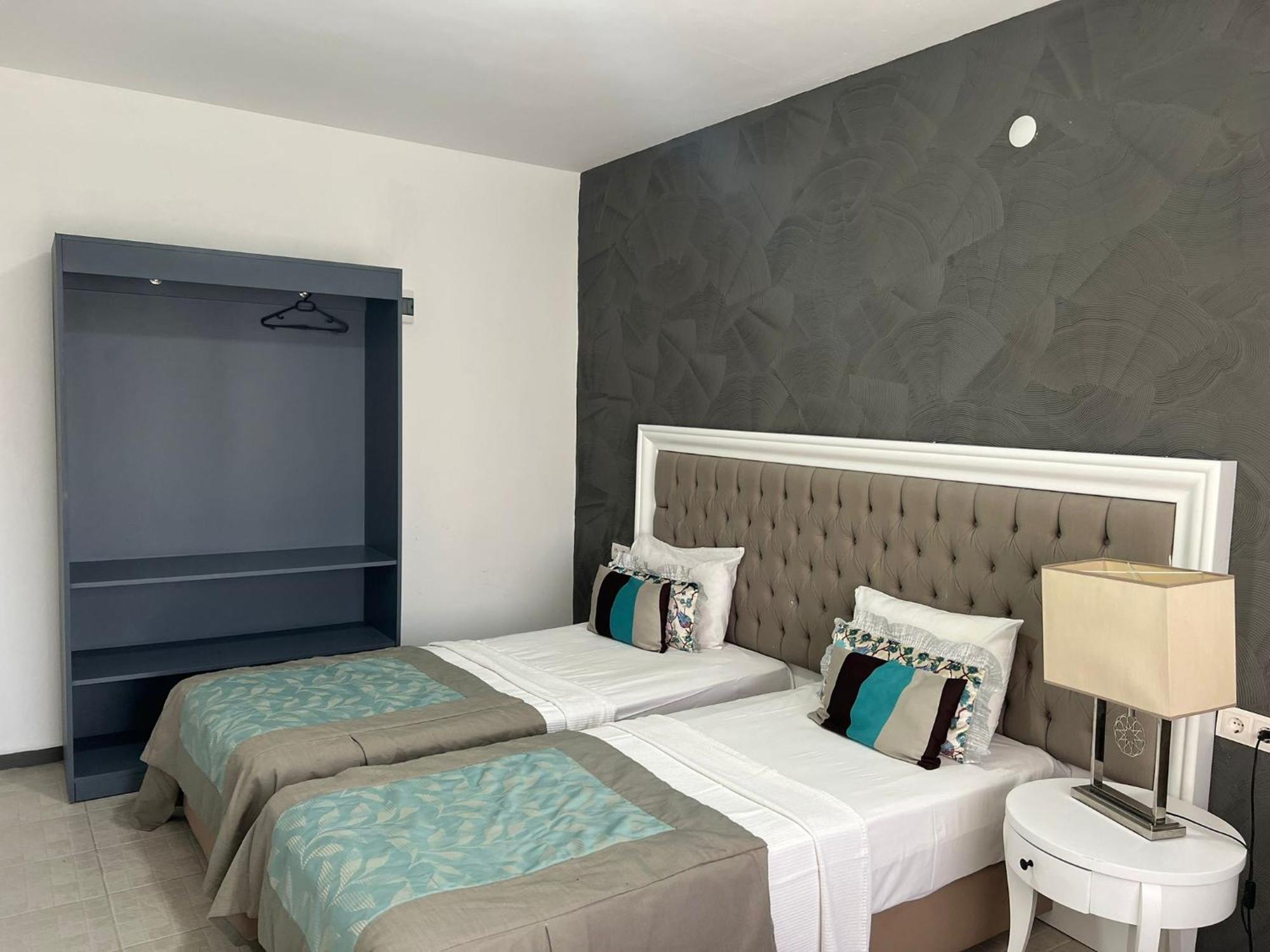 Tiana Beach Resort Turgutreis Extérieur photo